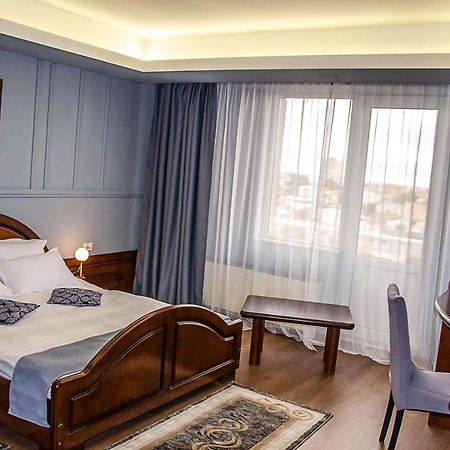 New Royal Otel Köstence Dış mekan fotoğraf